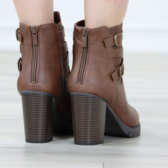 Brown Ankle Boots Chunky Lug Block Heel Synthetic Leather Round Toe - Picture 5 of 13